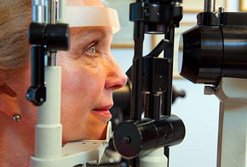 the influence of age on cataracts Влияние возраста на появление катаракты