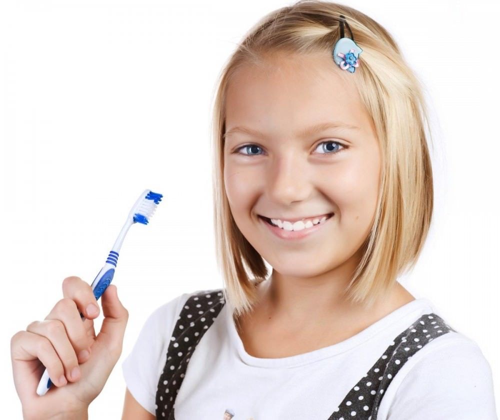 зубная щетка для детей 3 В мягком зубном налете