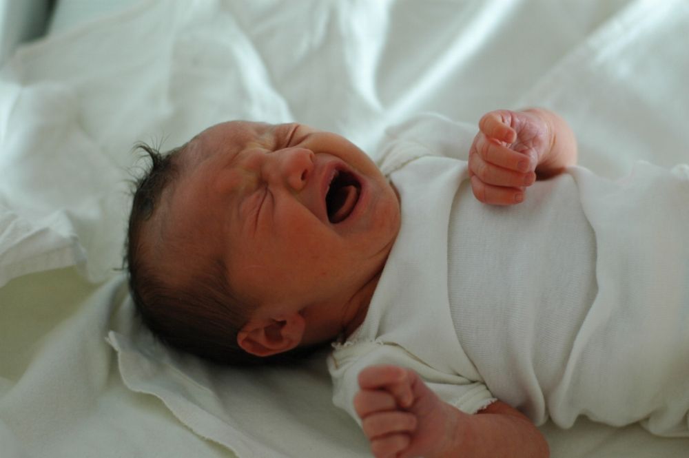Crying newborn Бронхопневмония без одышки